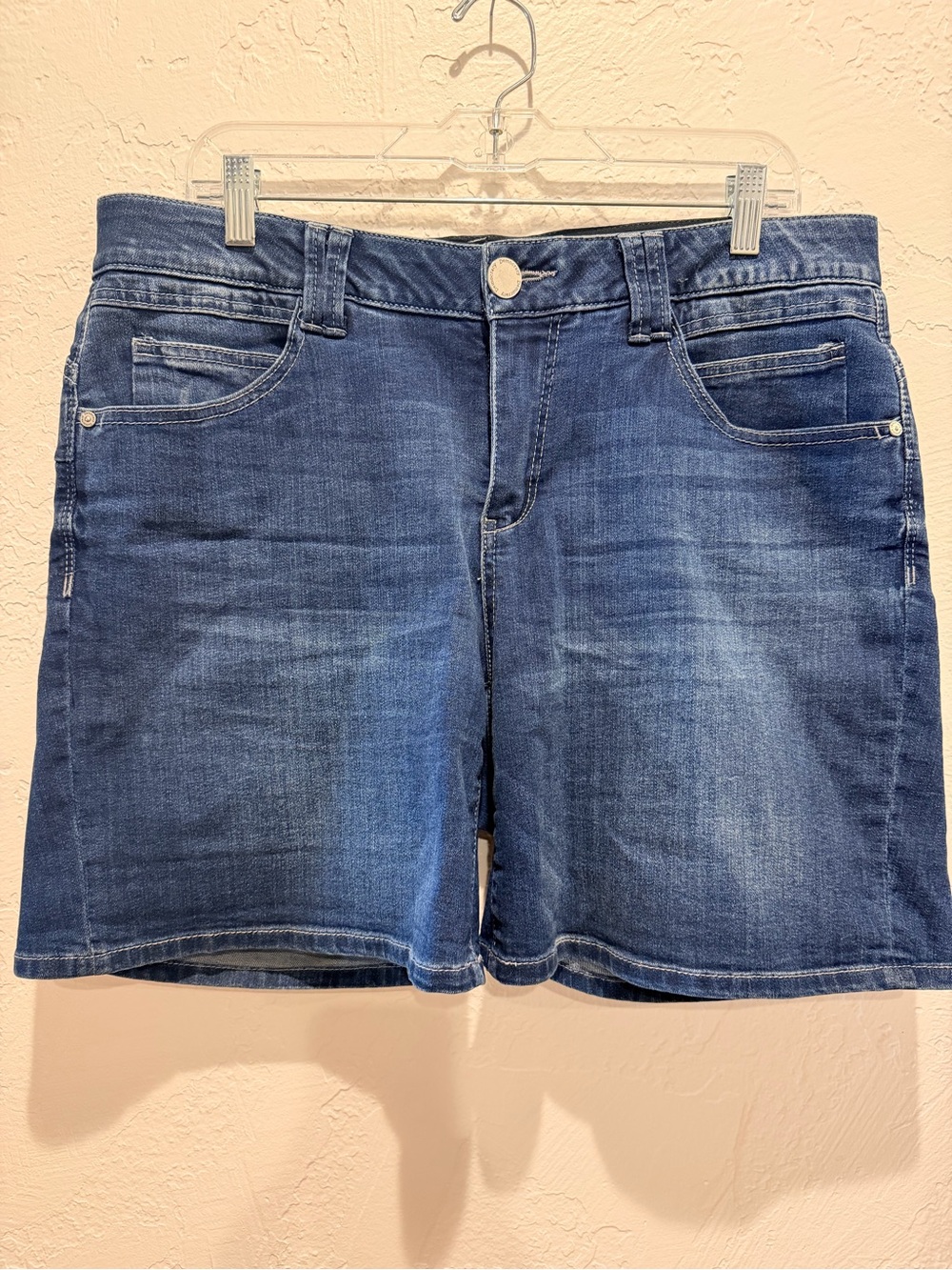 Democracy Women's Dark Blue Stretch Denim Shorts